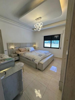 3 bed rooms apartment - 3 غرف نوم مفروشة دوار المشاغل عمان